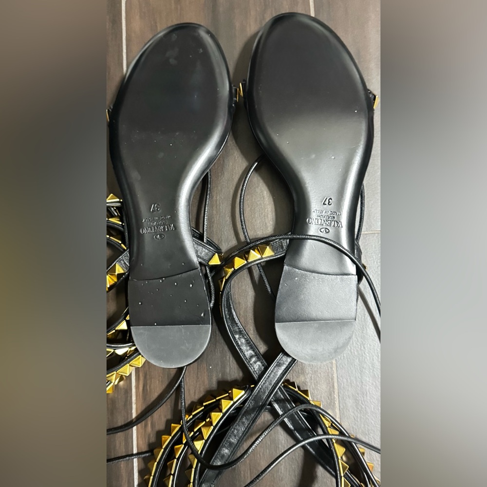 Valentino Garavani Black and Gold Strappy Sandals - Picture 8 of 9